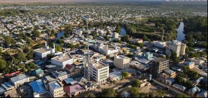 Haween ku nool magaalada Baladweyne oo isku bahaystay caawinta aroosyada