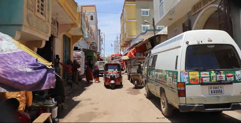 Diyaar garow loogu jiro bisha barakeysan ee Ramadaan Oo laga dareemayo Suuqyada Baydhabo.