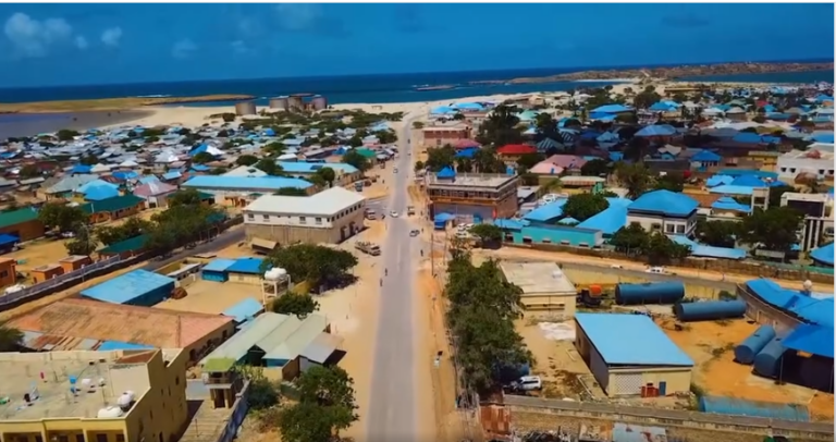 Dalaaleyda ka Ganacsata Guriyaha Kismaayo Oo Loogu baaqay in ay is diiwaan geliyaan.