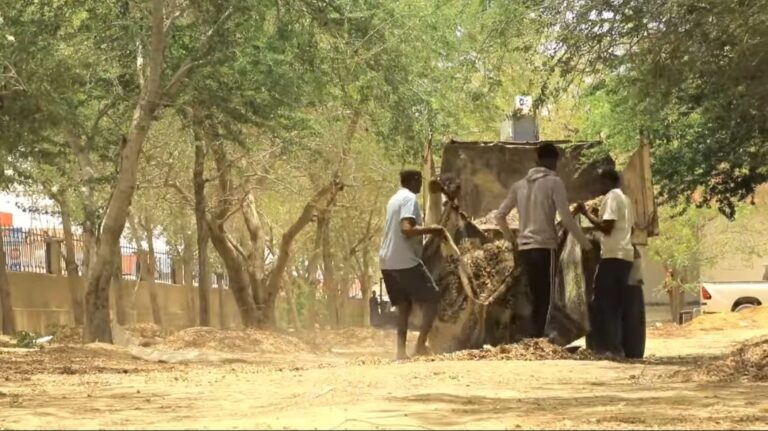 Ganacsatada Suuqyada Magaalada Garoowe Oo loogu baaqey bixinta Canshuurta.