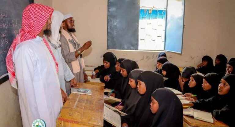 Ardeyda Barata Culuumta Sharciga Oo Ku soo badanaya Macaahida Baydhabo.