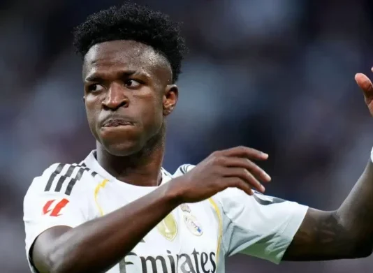 Vinícius Oo Kulan Degdeg ah loogu Yeeray